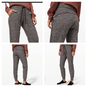 Lululemon jogger